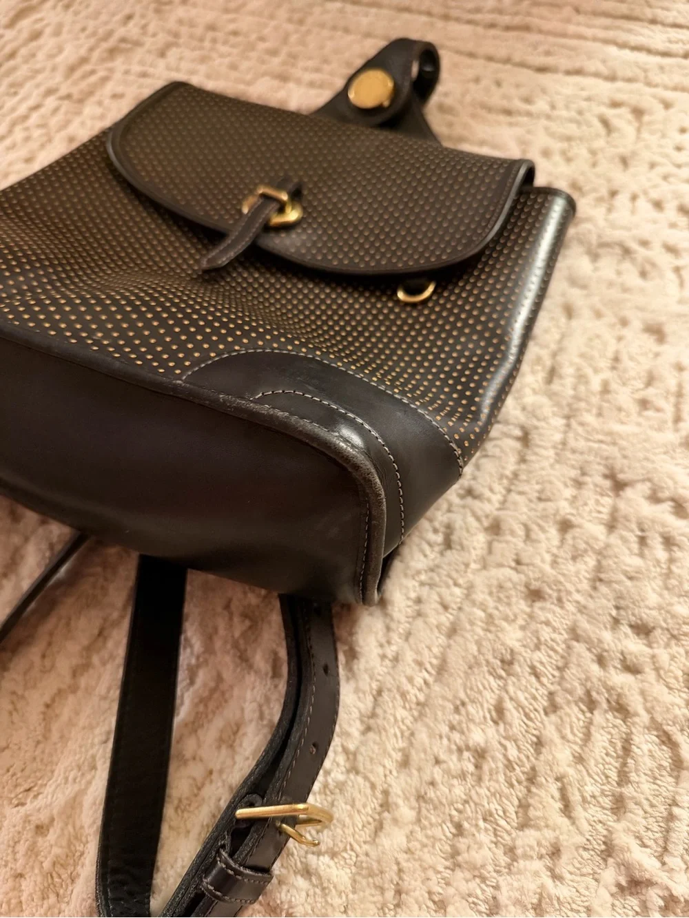 vintage Dooney & Bourke cabriolet backpack